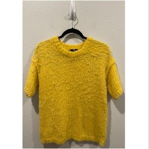 H&M Yellow Short Sleeve Sweatshirt Pullover